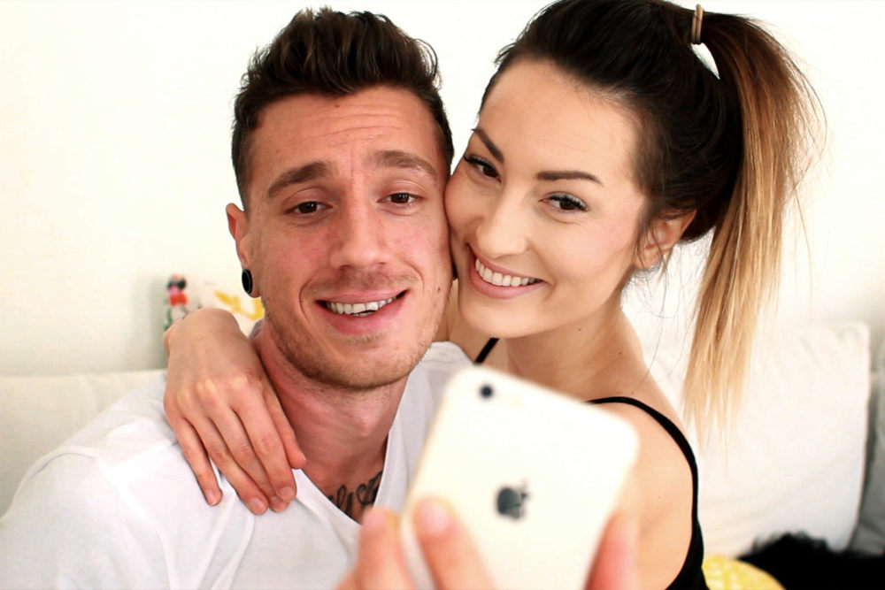 Jelenet az „Emma és Eddie: A képen kívül” című filmből  Kép forrása: Vertigo Média